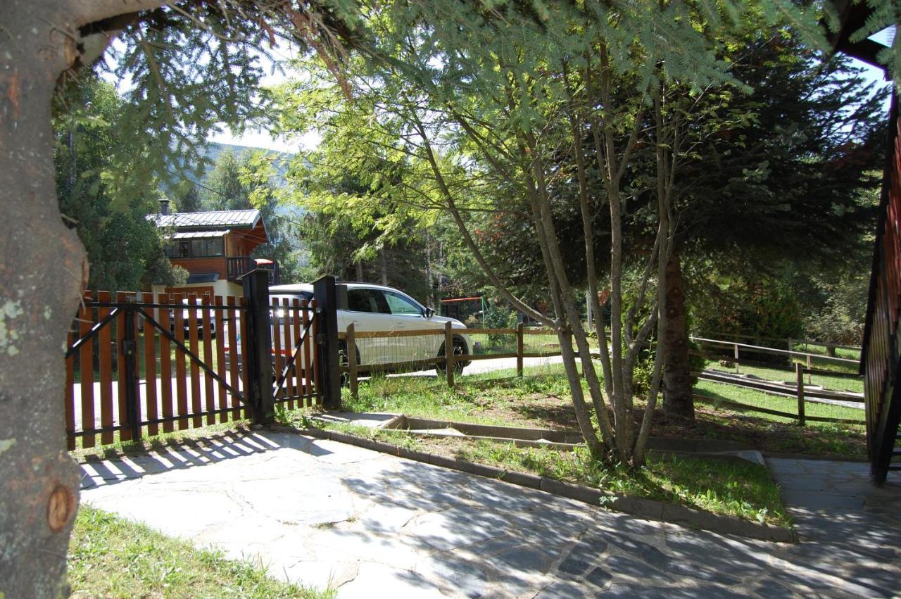 Chalet Individuel Les Sorbiers - 80M2 - Jardin - Barbecue - Wifi - Netflix - Ski & Randonnee - Pyrenees Catalanes Francaises - Eyne Luaran gambar